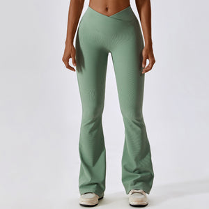 083 Pants Acampanado con Corte V