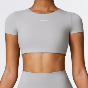 087 Crop Top de Manga Corta